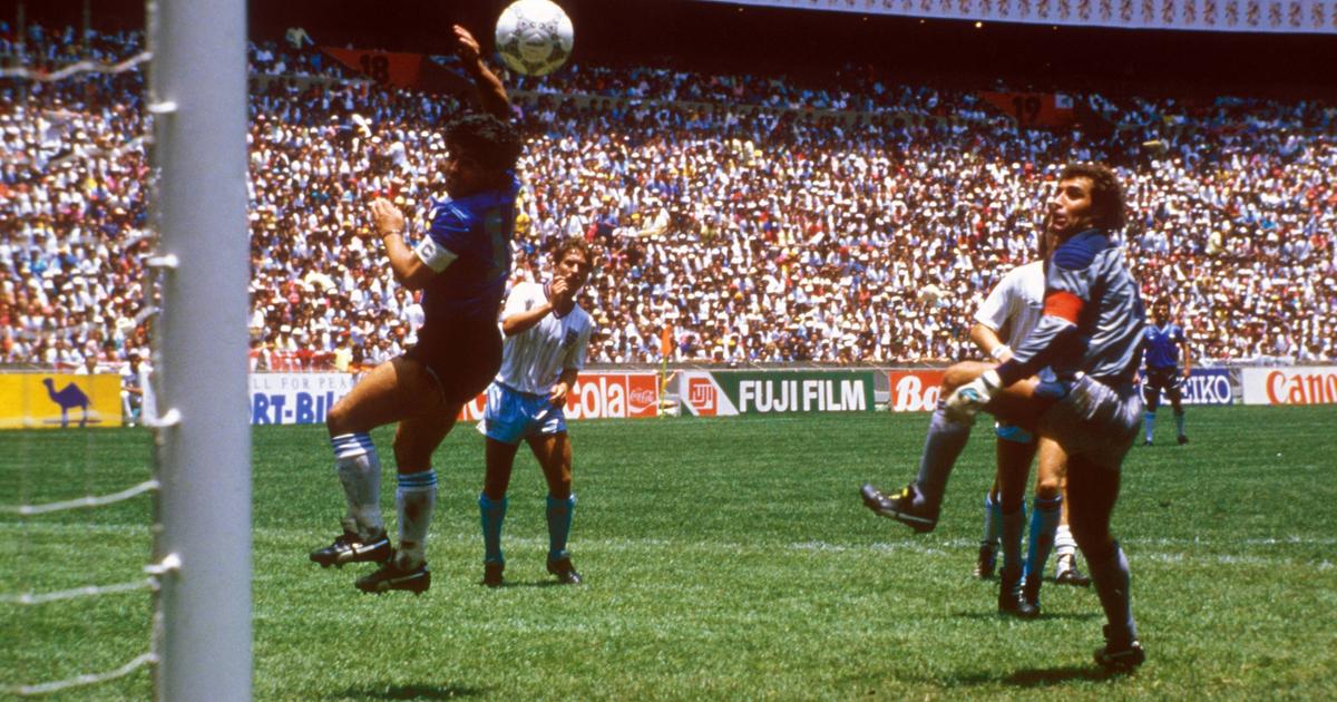 le ballon touché par «la main de Dieu» vendu 2 millions de livres à