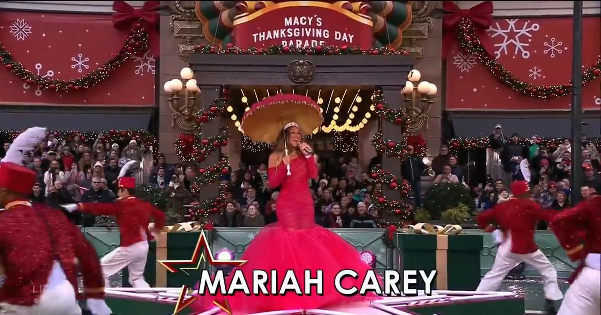 «J'ai eu des Noëls très tristes» : Mariah Carey se livre sur son enfance «dysfonctionnelle»