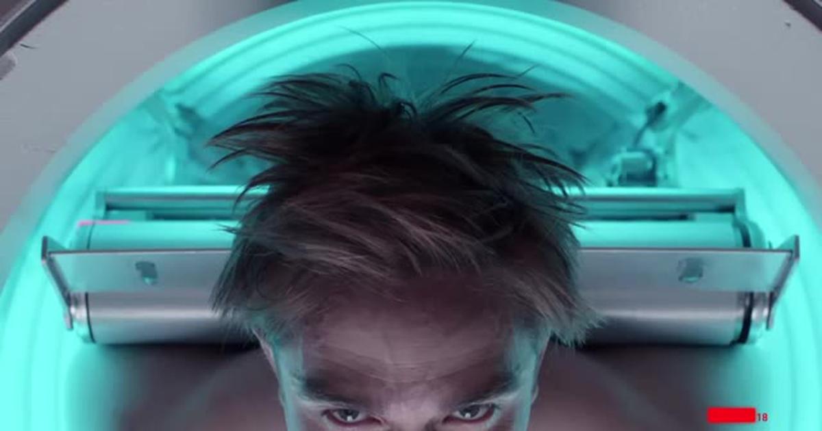 En vidéo, Robert Pattinson, clone rebelle dans les premières images de Mickey 17 de Bong Joon-ho