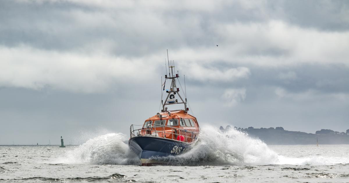 Manche : des recherches en cours pour retrouver trois marins disparus au large de Jersey