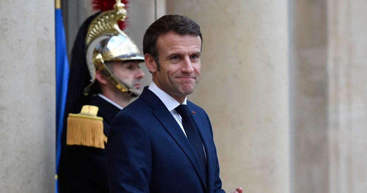 Coupe du monde Emmanuel Macron se rendra au Qatar mercredi pour la