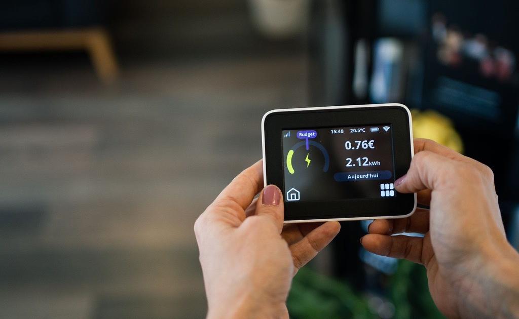 a start-up tracks its energy consumption in real time