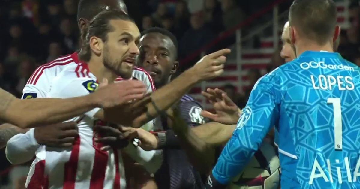 Lighter throwing, clashes … Tense end to the match between Ajaccio and Lyon (video)