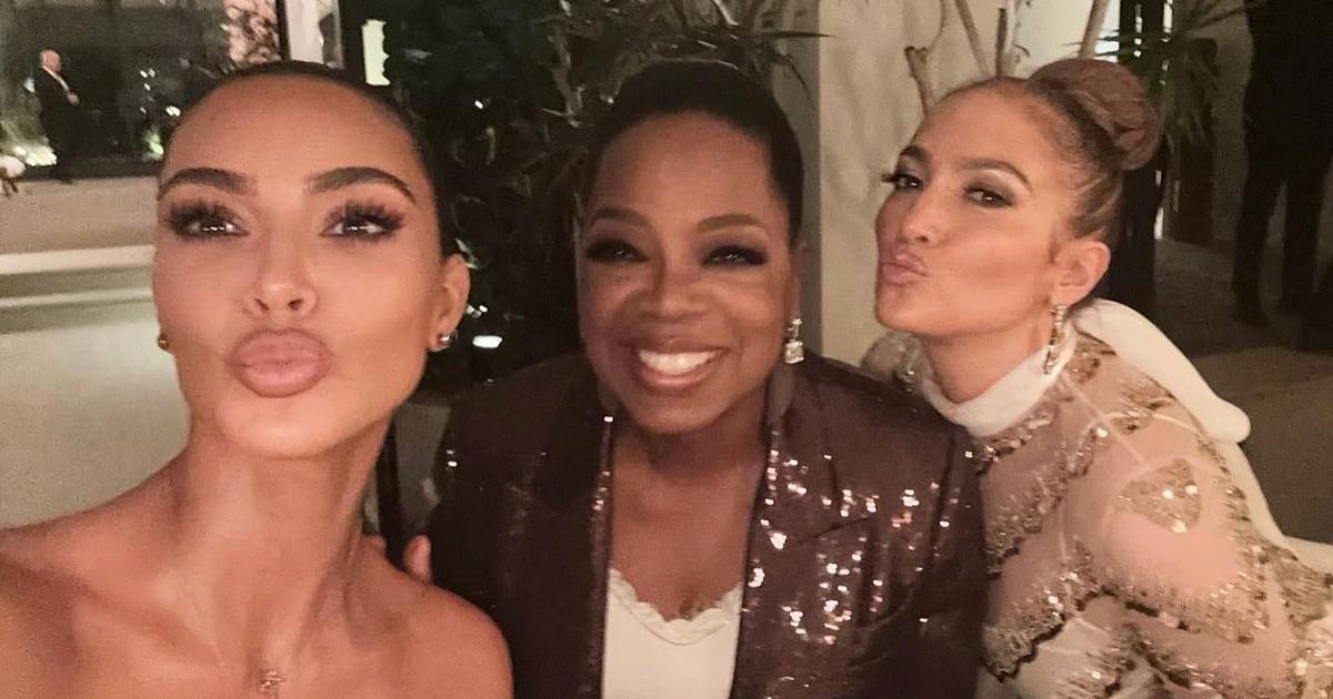 «Duck faces», cheveux tirés et faux cils... Oprah Winfrey fête ses 69 ans entourée de Kim Kardashian et Jennifer Lopez