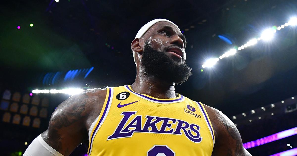 honors, records and other accomplishments of LeBron James