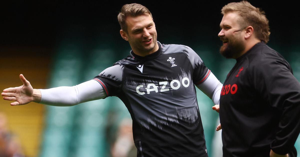Welshman Biggar back against France, Rees-Zammit lined up at the back