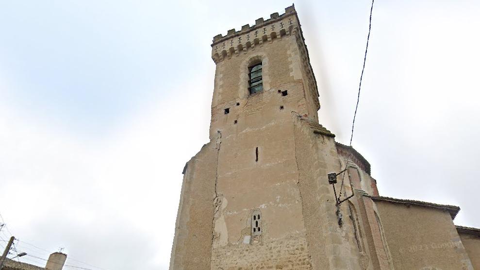 Weakened by drought, an 11th century tower collapses in the Gers