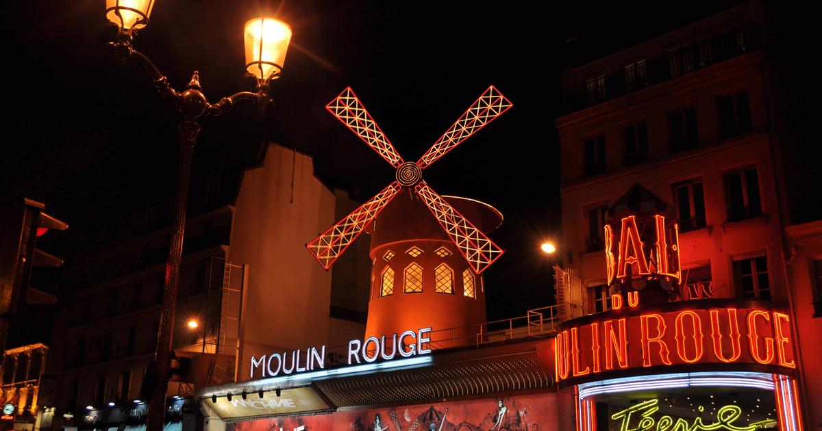 After a request from the town hall of Paris, the Moulin Rouge will stop its number with snakes