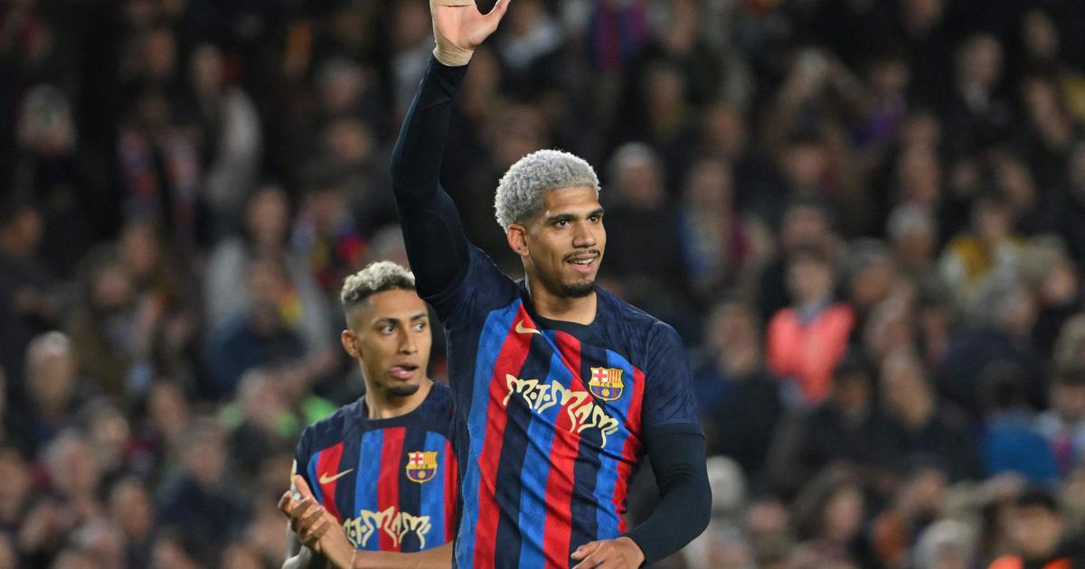 Liga : le Barcelonais Araujo blessé à l'adducteur gauche