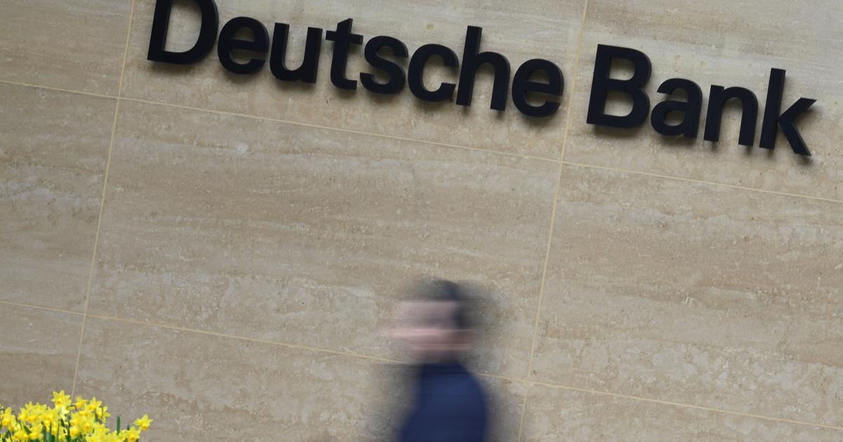 Deutsche Bank loses more than 10% on the stock market