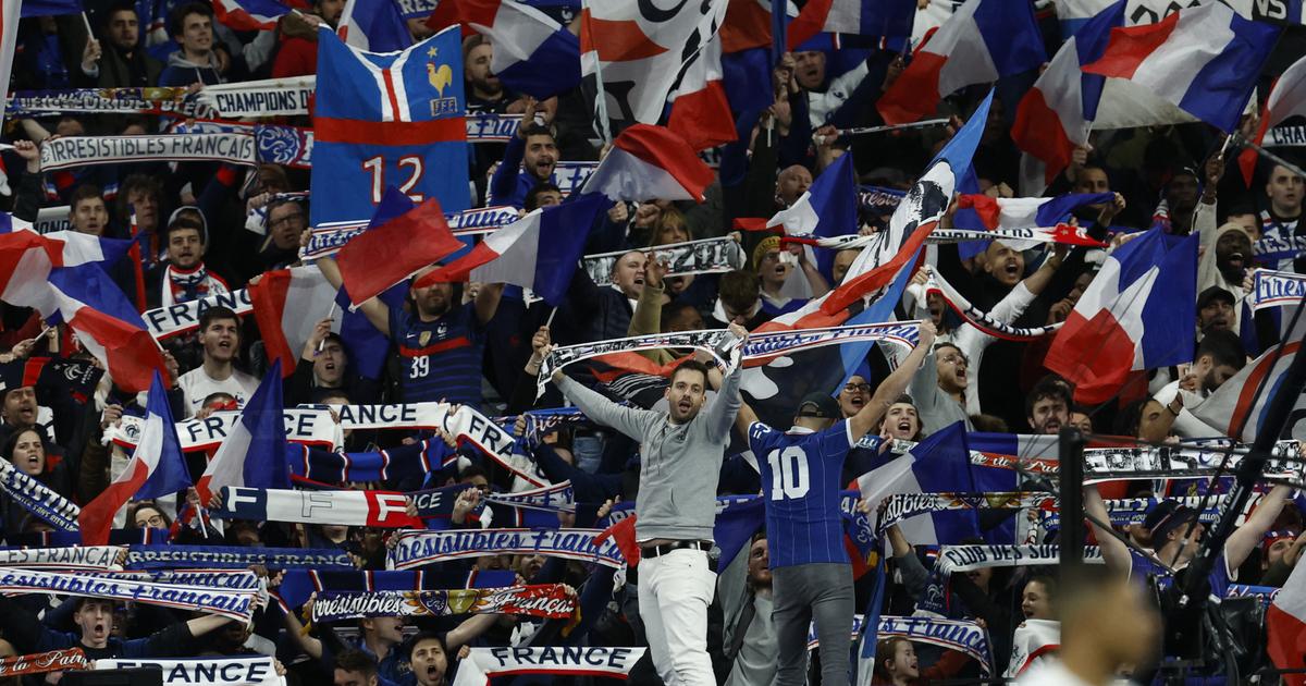 whistles and anti-Macron slogans … after 49 minutes and three seconds of play