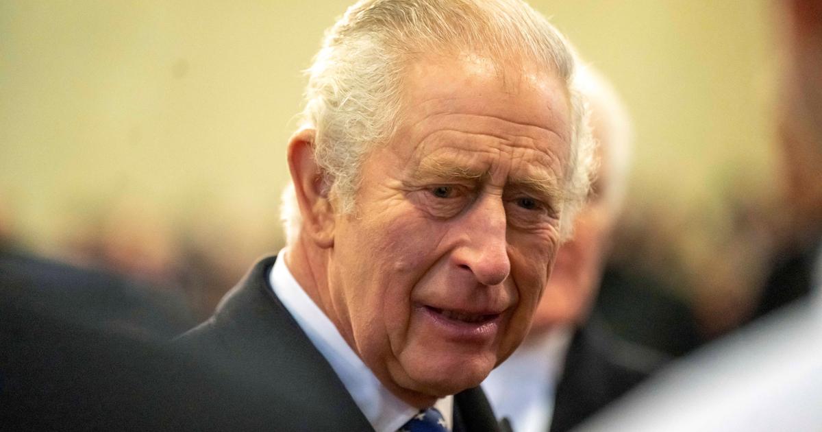 the British press disappointed after the postponement of the visit of Charles III to France