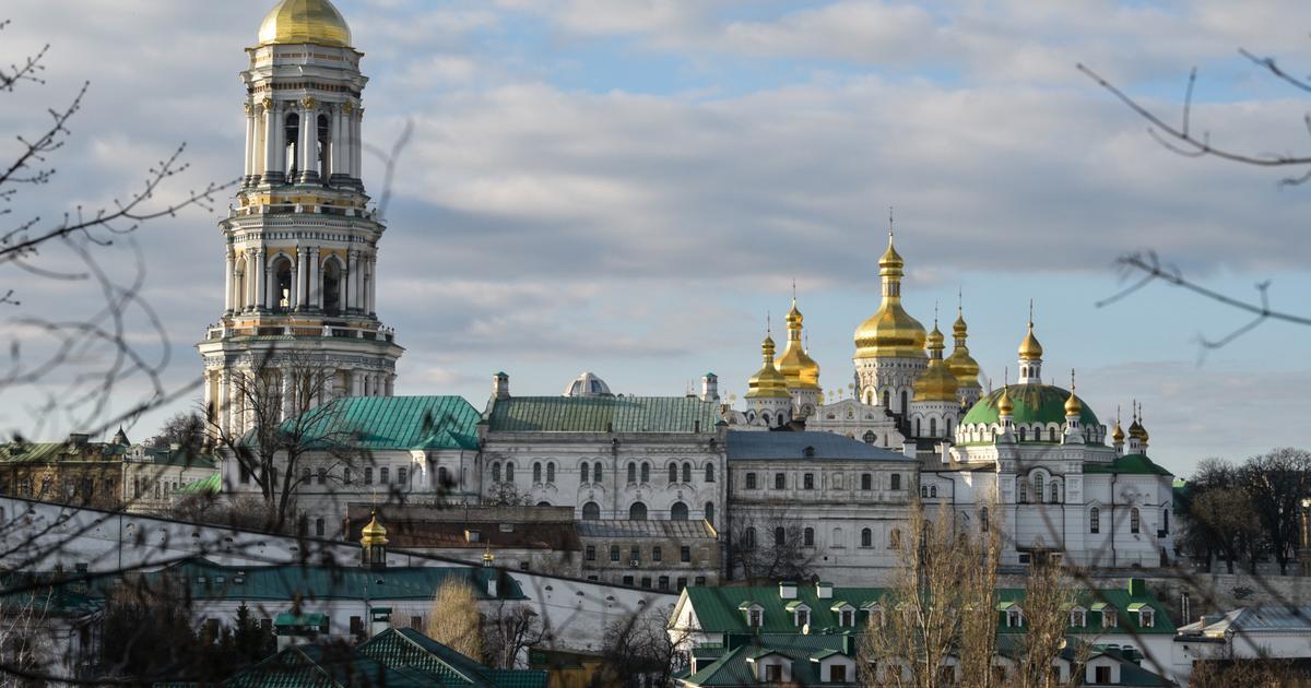 War in Ukraine.  Monks loyal to Moscow were ordered to leave the iconic monastery in Kiev