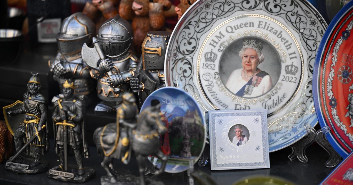 "Why Souvenirs Matter Exploring the Psychology Behind Collecting