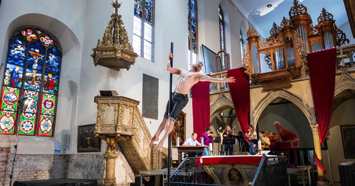 Pole dance dans une église de Strasbourg : le spectacle a bien eu lieu malgré la polémique et les menaces de mort