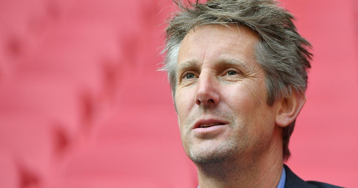 Foot : Edwin van der Sar placé dans un hôpital aux Pays-Bas