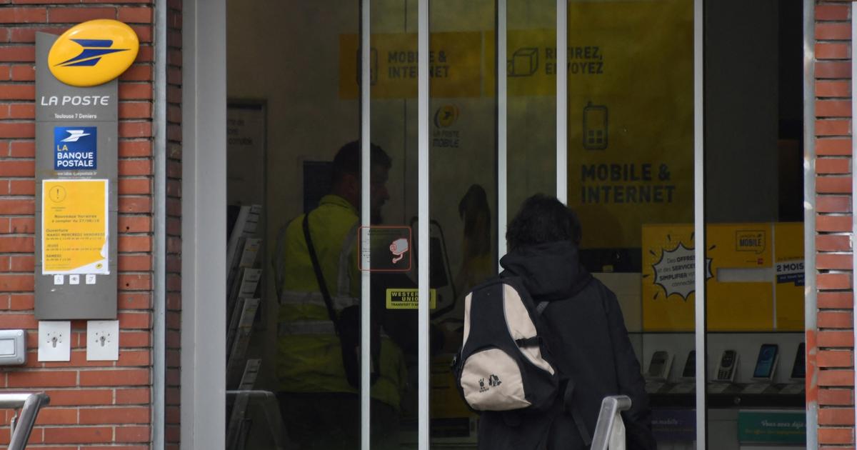 Lyon he makes a false power of attorney to steal a parcel worth €