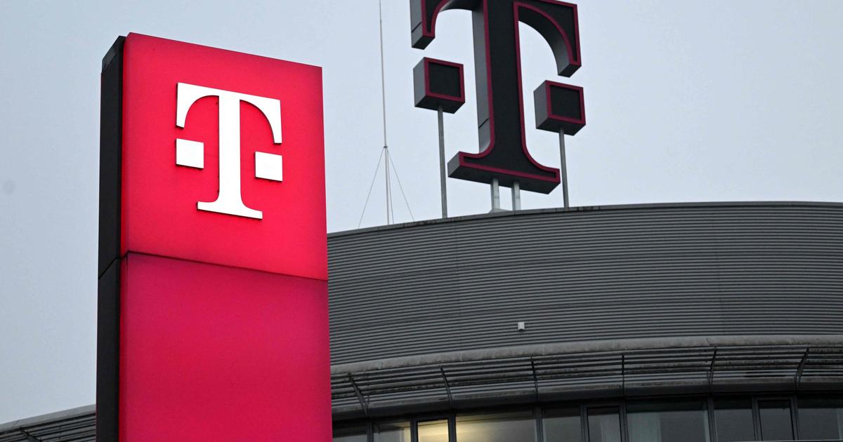 Deutsche Telekom Raises Earnings Forecasts for 2023 Despite Decline in Q2 Turnover