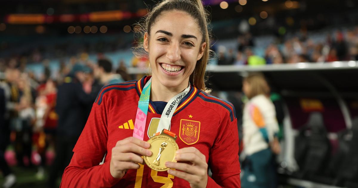 La capitaine espagnole, Olga Carmona, apprend la mort de son père après la victoire en finale de la Coupe du monde féminine