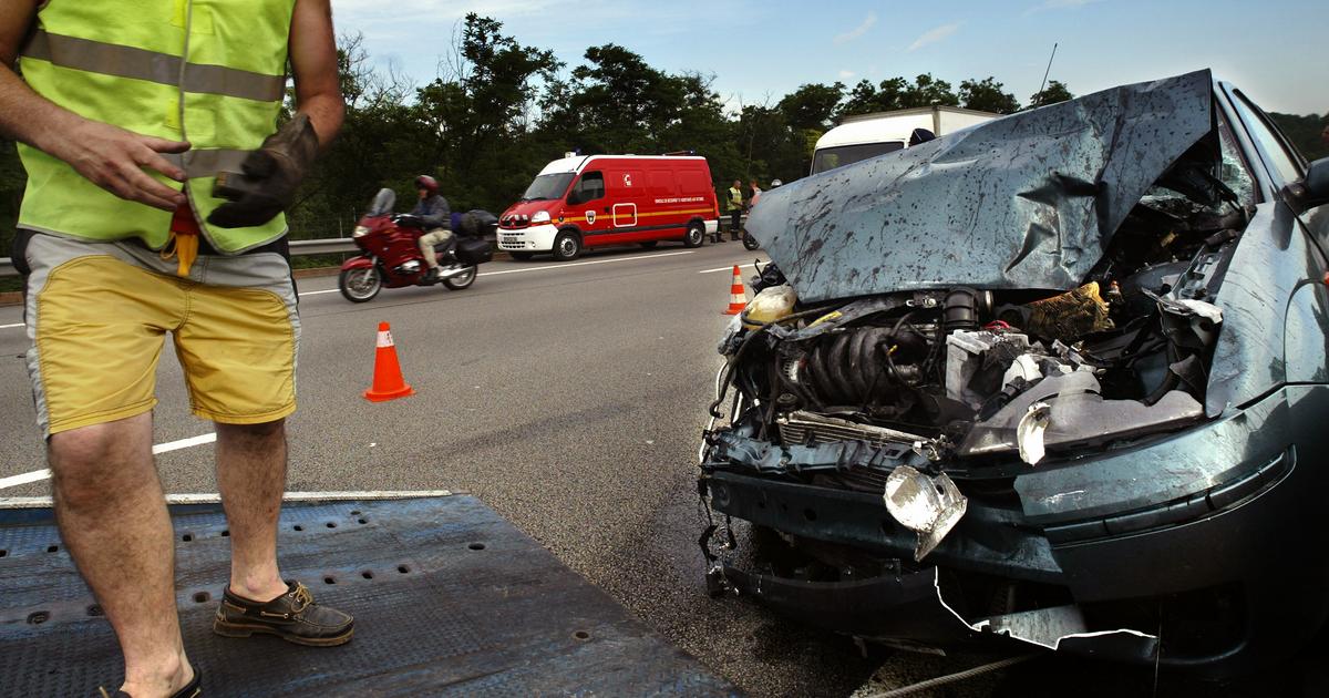 Sur Les Routes De La Côte D’Azur, Un été Meurtrier Et Un Mois D’août ...