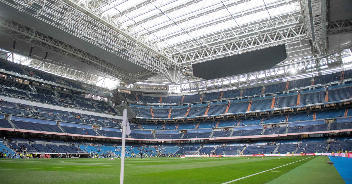 the impressive retractable system of the new lawn of Real Madrid (video)