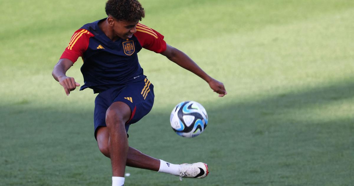 Foot : à seulement 16 ans, Lamine Yamal est déjà un «joueur très