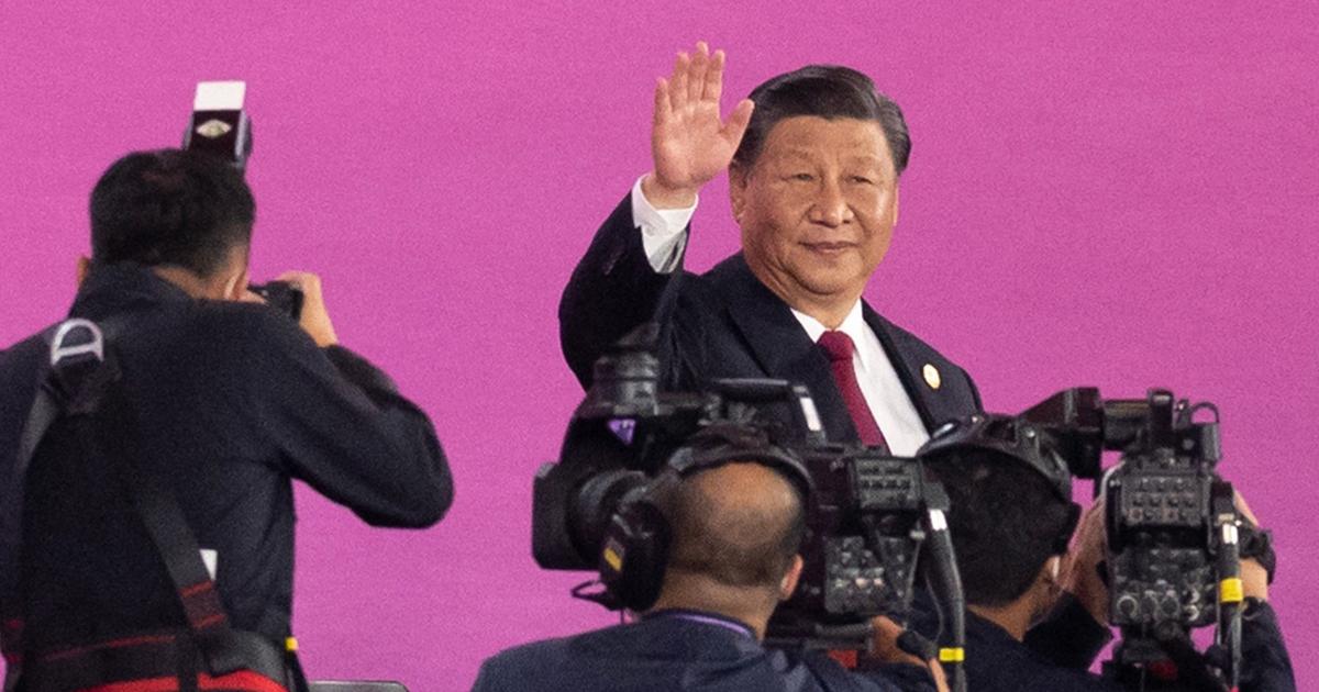 Regarder la vidéo Jeux asiatiques : Xi Jinping ouvre le bal, Bachar al-Assad parmi les invités