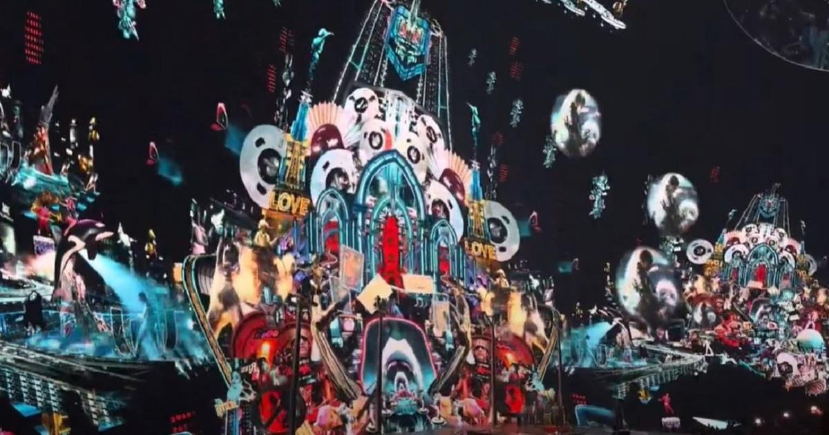 Regarder la vidéo Premières images de La sphère, la salle de concert extravagante inaugurée par U2 à Las Vegas