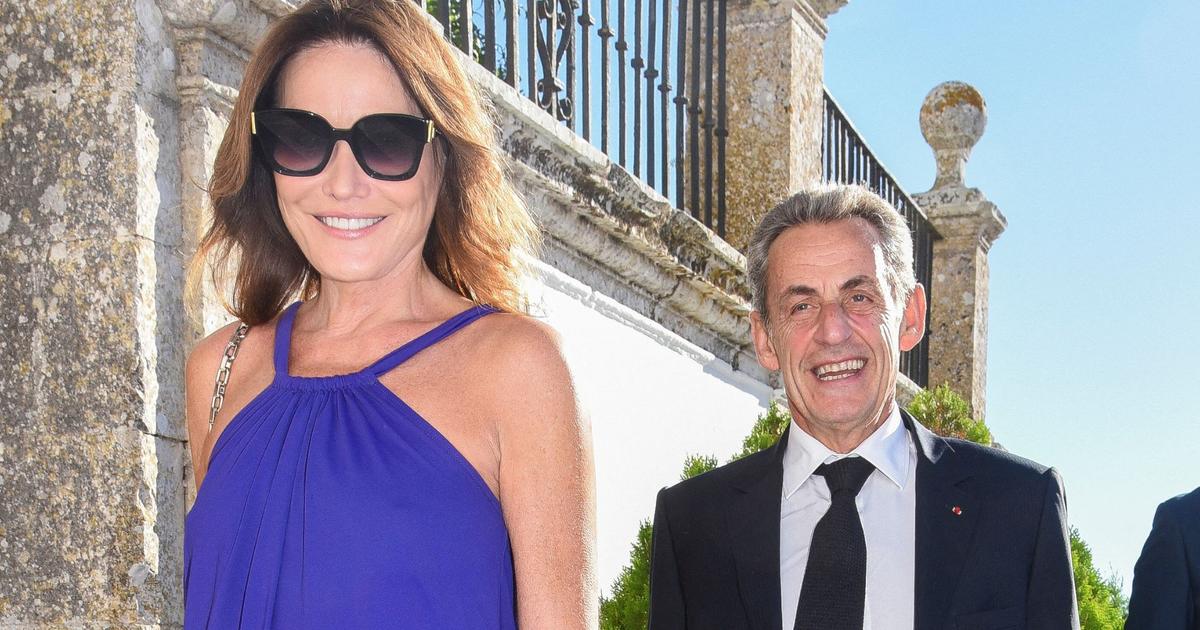 Under the sun of Cadiz.  Carla Bruni and Nicolas Sarkozy, star guests at a wedding in Spain