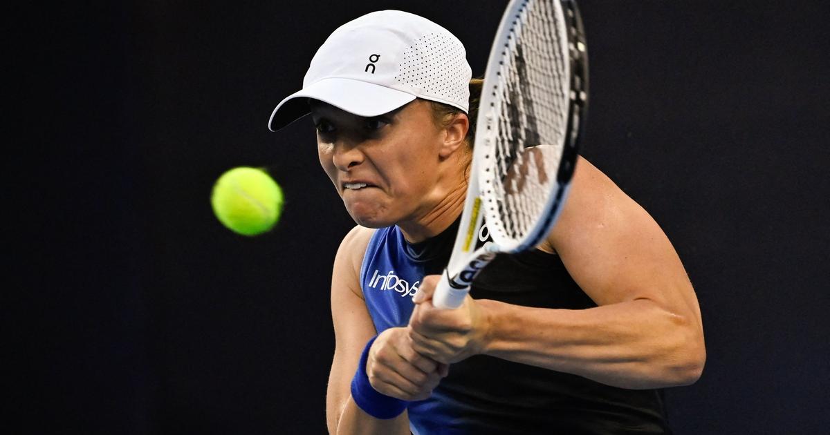 Tennis: pas de bagel mais Swiatek foudroie sa compatriote Linette pour atteindre les quarts à Pékin