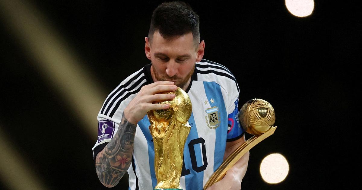 Regarder la vidéo Foot : Lionel Messi élu sportif de l’année par le Time Magazine
