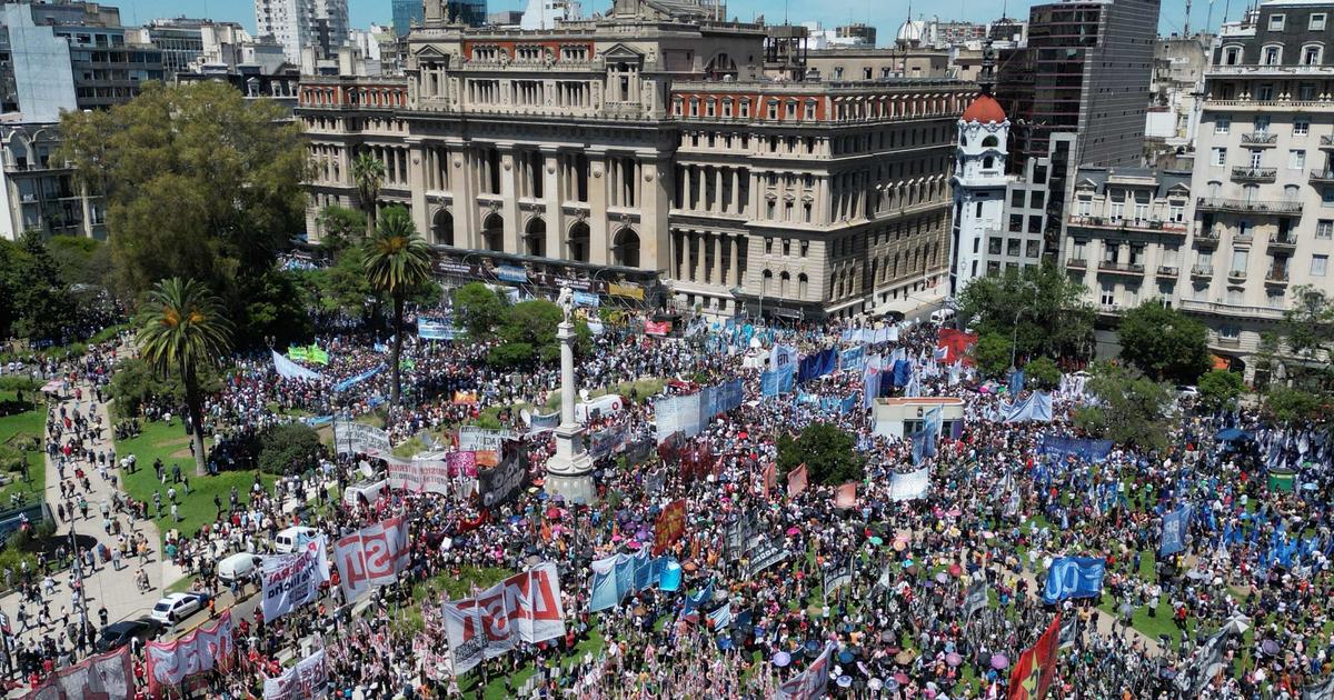 Argentine: recours et manifestation contre le «méga-décret ...