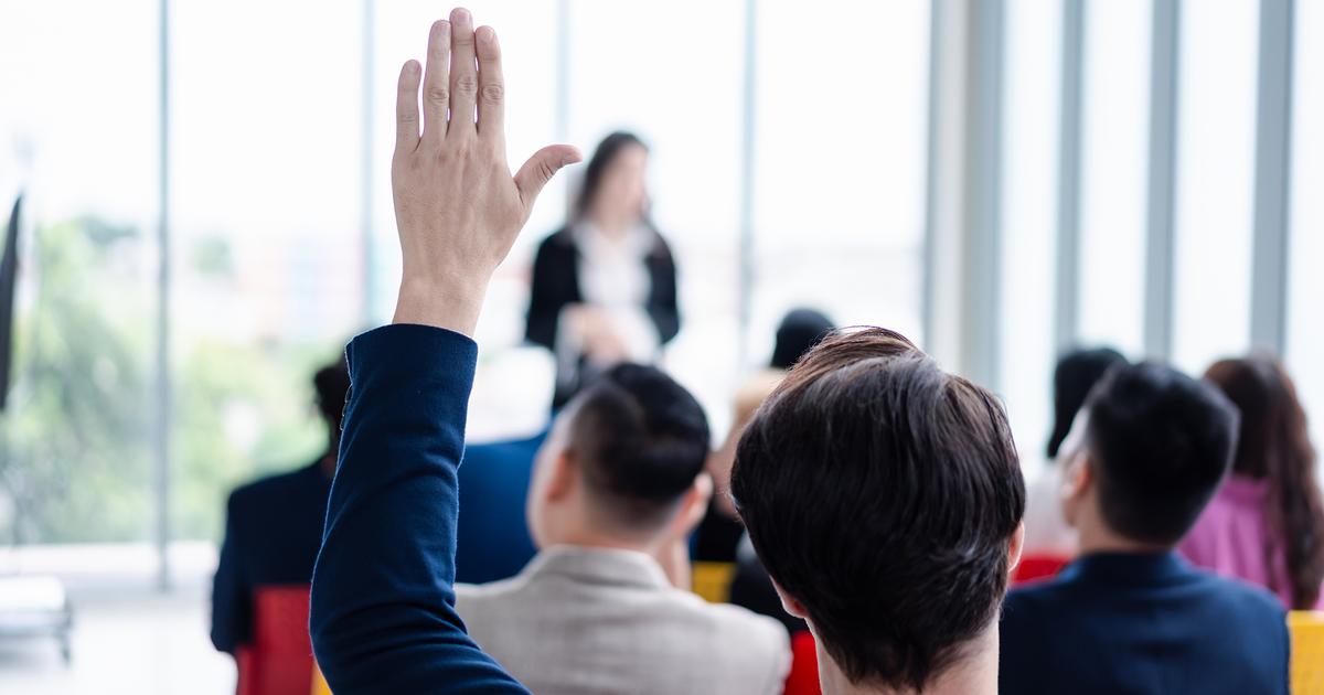 Peuton donner quitus au syndic pour sa gestion tout en refusant de renouveler son mandat