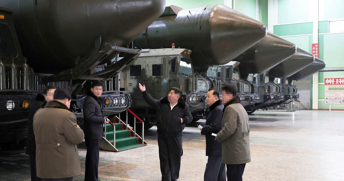 Korea Północna wystrzeliwuje około 200 rakiet, a Seul ewakuuje cywilów