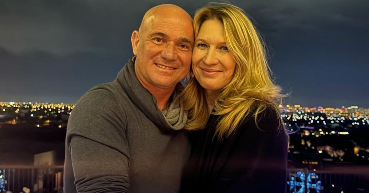 “With love”. Andre Agassi and Steffi Graf, hugging on the roof, wish ...