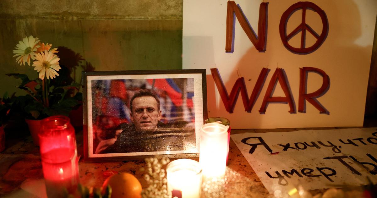 Russian Cultural Figures Demand Return of Navalny’s Remains