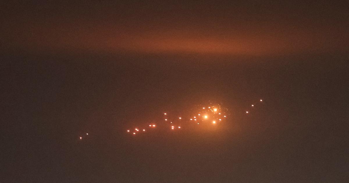 Kiev maakt bekend dat het zes Russische vliegtuigen op een luchtmachtbasis heeft vernietigd