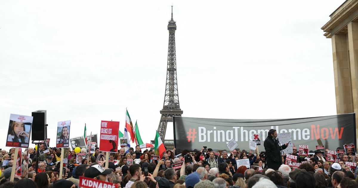 Más de mil manifestantes en París exigen “la liberación de los rehenes israelíes”.