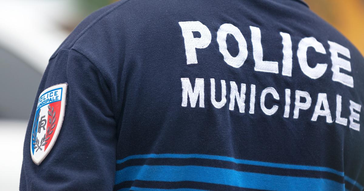 Refus d’obtempérer à Bourges: deux policiers municipaux en garde à vue