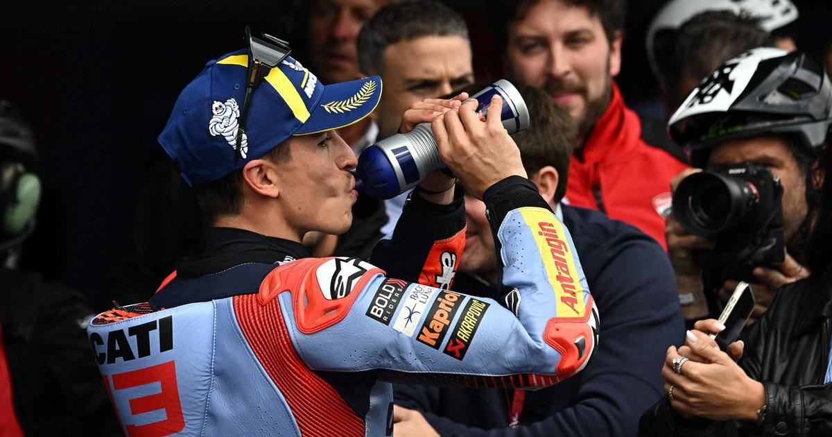 Regarder la vidéo MotoGP : Marc Marquez signe la pole position en Espagne