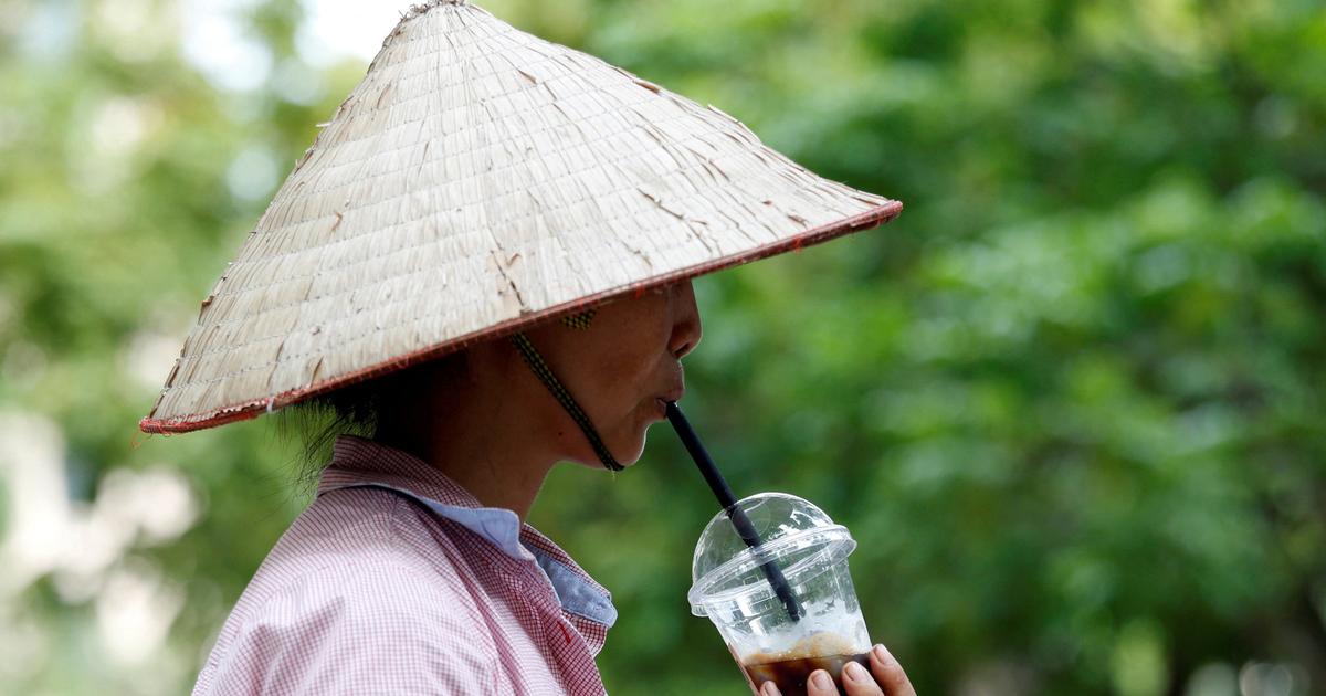 Vietnam was crushed by record heat