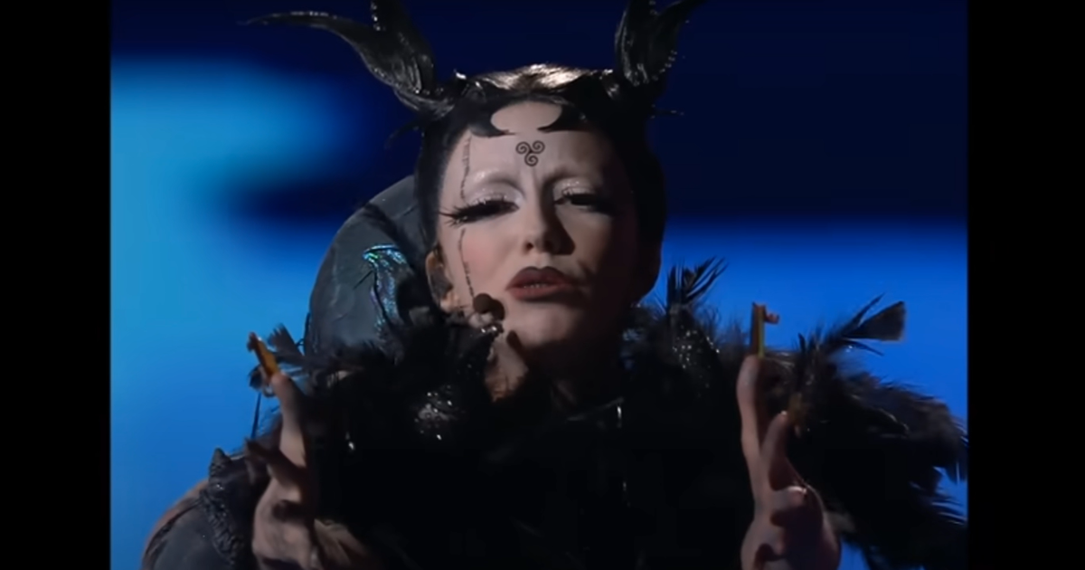 Regarder la vidéo Eurovision 2024 : Bambie Thug, l’artiste de l’Irlande pro-Palestine, dit avoir «pleuré» en apprenant la qualification d’Israël