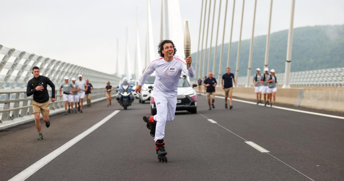 Regarder la vidéo JO Paris 2024 : la flamme olympique prend l’air sur le viaduc de Millau