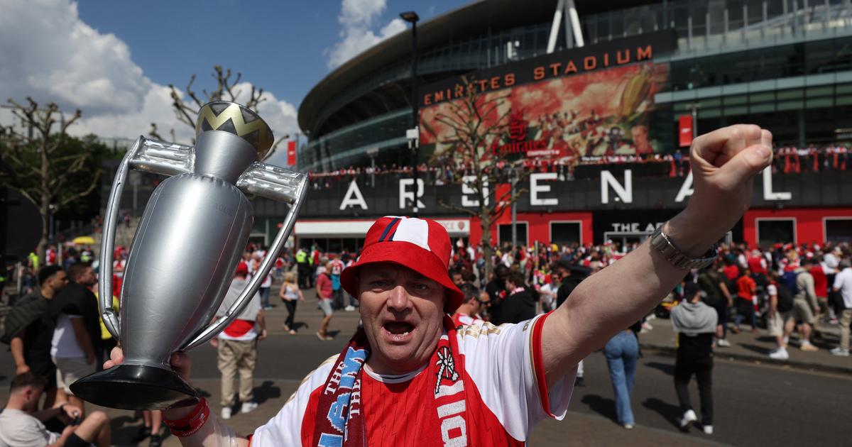 Regarder la vidéo EN DIRECT - Premier League : Arsenal ou City sacré ? Suivez le multiplex de la dernière journée