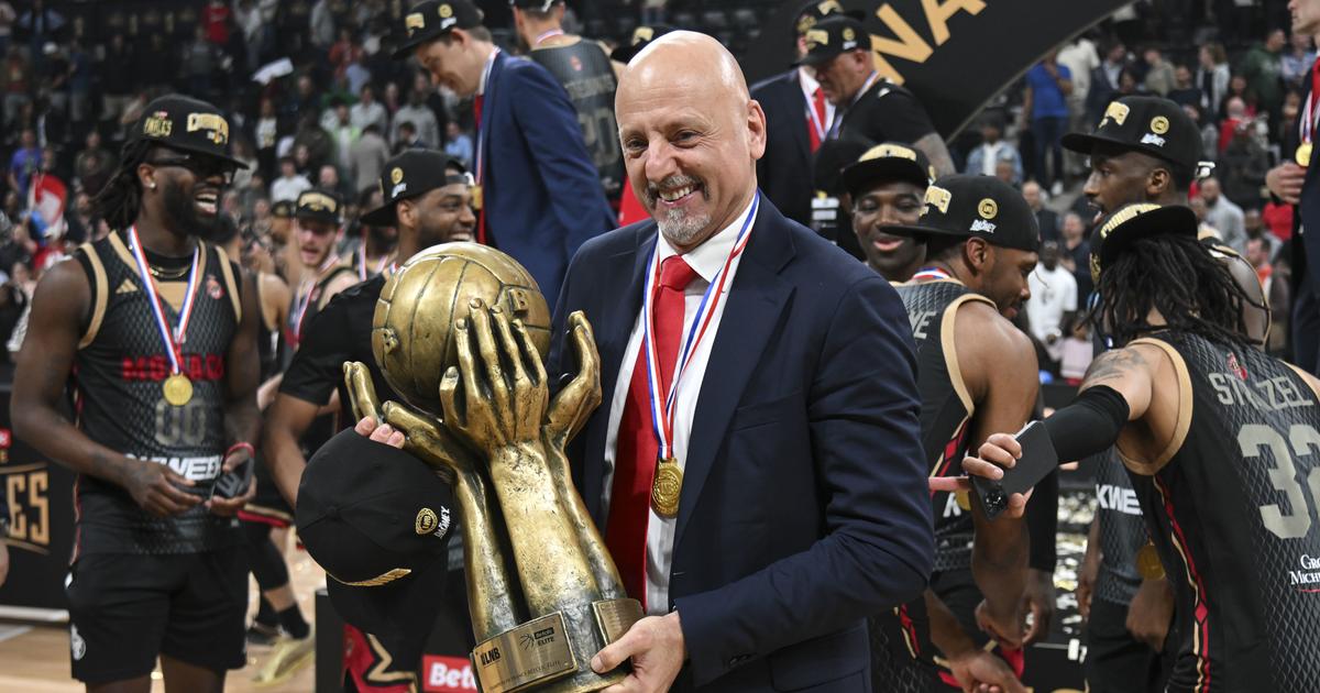 Regarder la vidéo Basket : Obradovic «stupéfait» par la large victoire et le sacre de Monaco