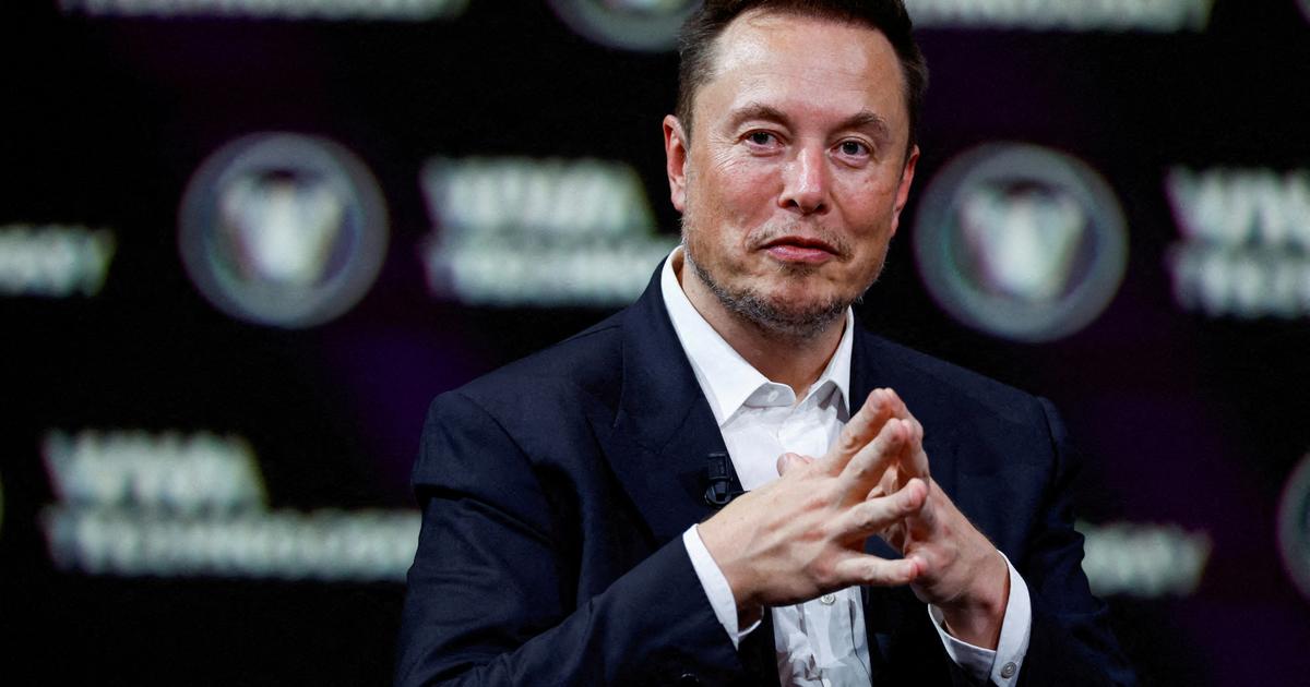 Regarder la vidéo Elon Musk poursuivi par des ingénieurs de SpaceX pour licenciement abusif