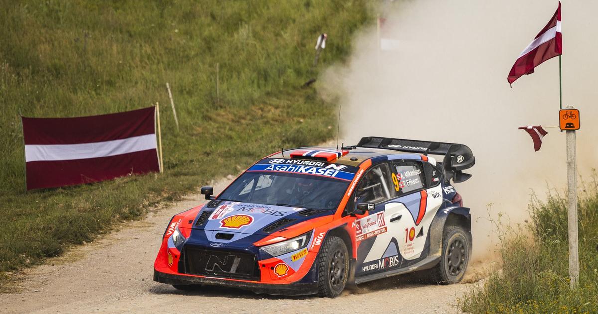 Regarder la vidéo WRC : le Norvégien Mikkelsen en tête après 8 spéciales du rallye de Pologne