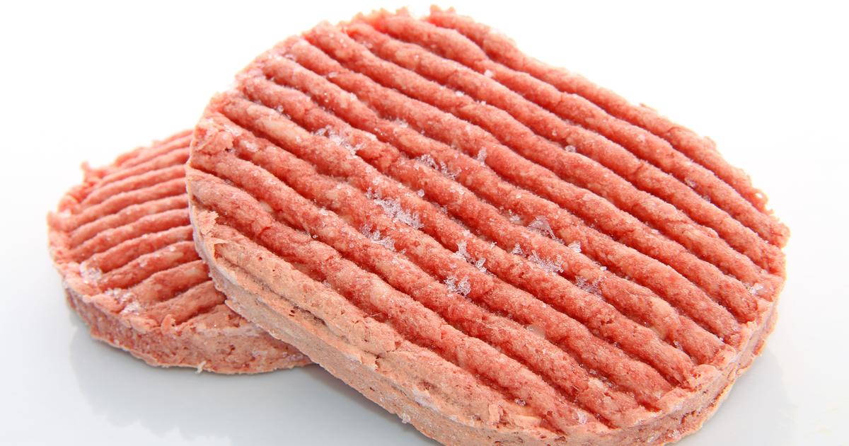 Sono stati ritirati dal mercato diversi lotti di bistecche di hamburger, probabilmente contaminati da batteri E. coli
