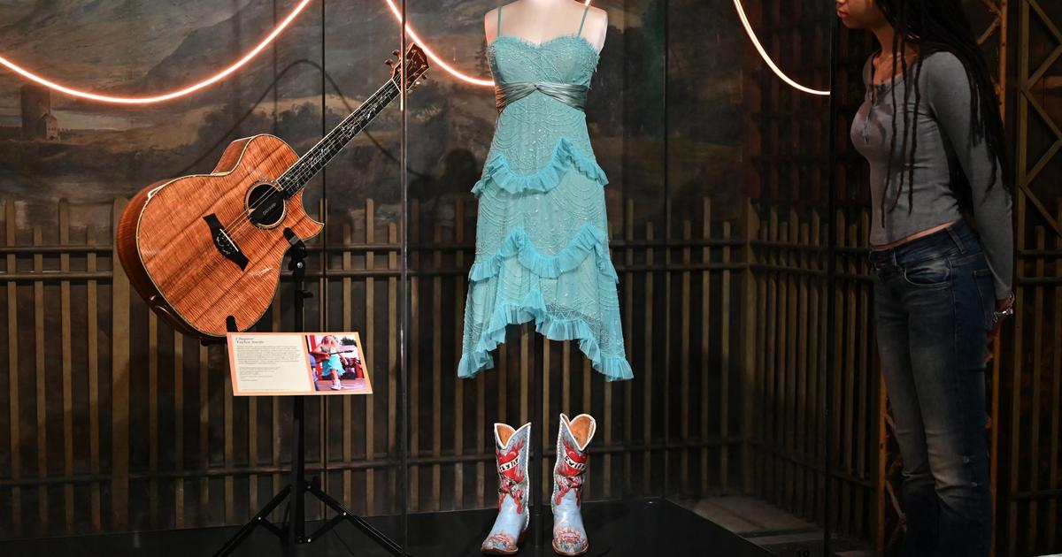 Regarder la vidéo 34 ans et sa vie exposée dans un musée&nbsp;: Taylor Swift adulée à Londres