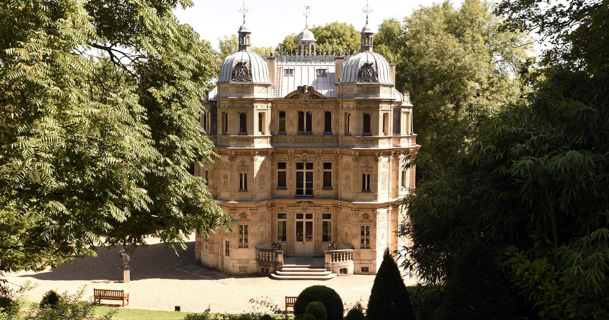 Pierre Niney, the handsome ambassador of the Château de Monte-Cristo in Port-Marly